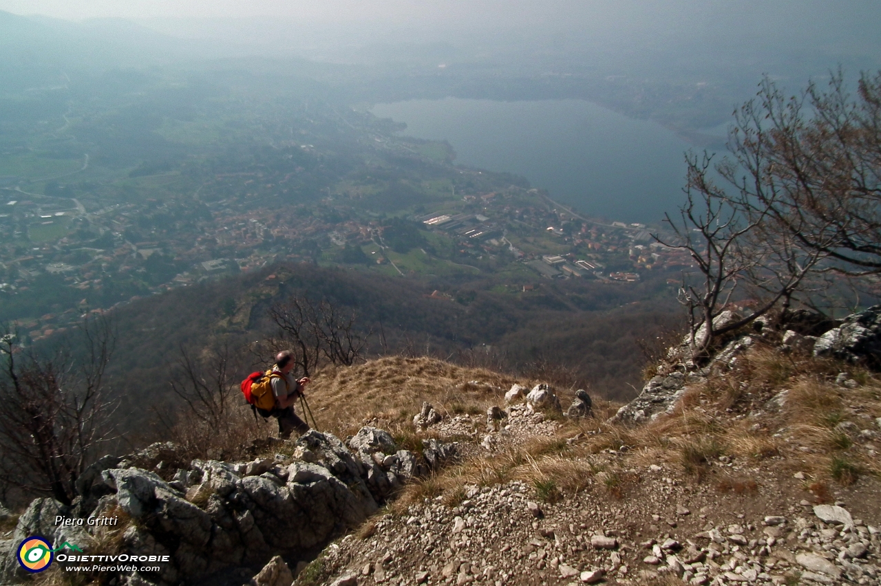 26 vista sul Lago di Annone....JPG